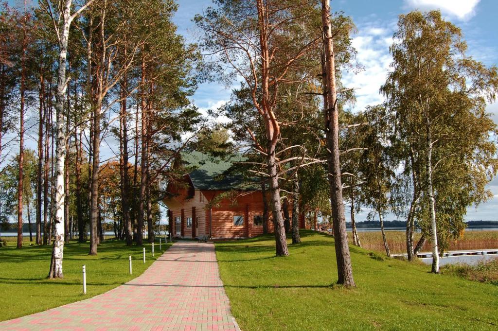 Holiday Complex Cirmas Ezerkrasts Лудза Экстерьер фото