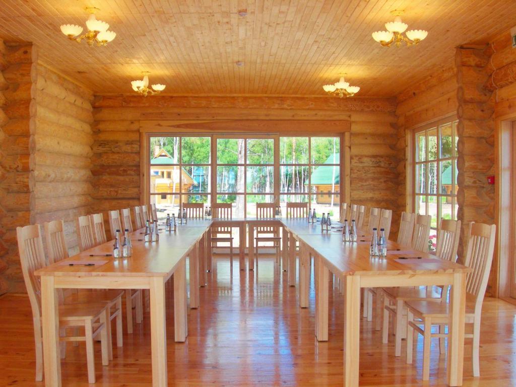 Holiday Complex Cirmas Ezerkrasts Лудза Экстерьер фото